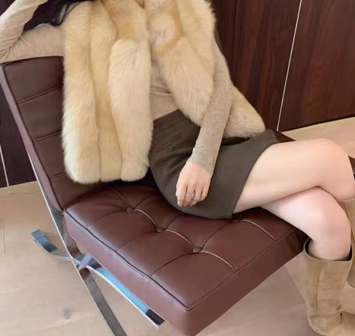 ruandai/阮黛博主时髦叠穿进口芬兰狐狸毛整皮竖条马甲