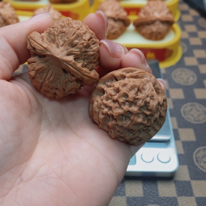 文玩核桃把件37河豚