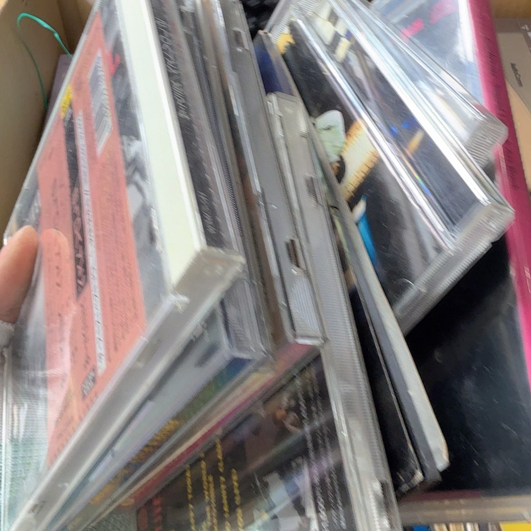 F*中古商品，瑕疵品，不保好坏。227