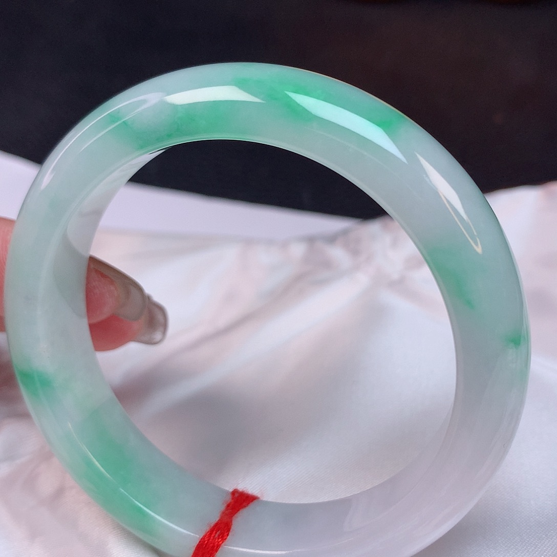 翡翠手镯未镶嵌55 翡翠手镯