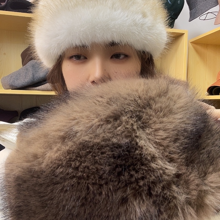 纯棉环保千金风毛毛渔夫帽