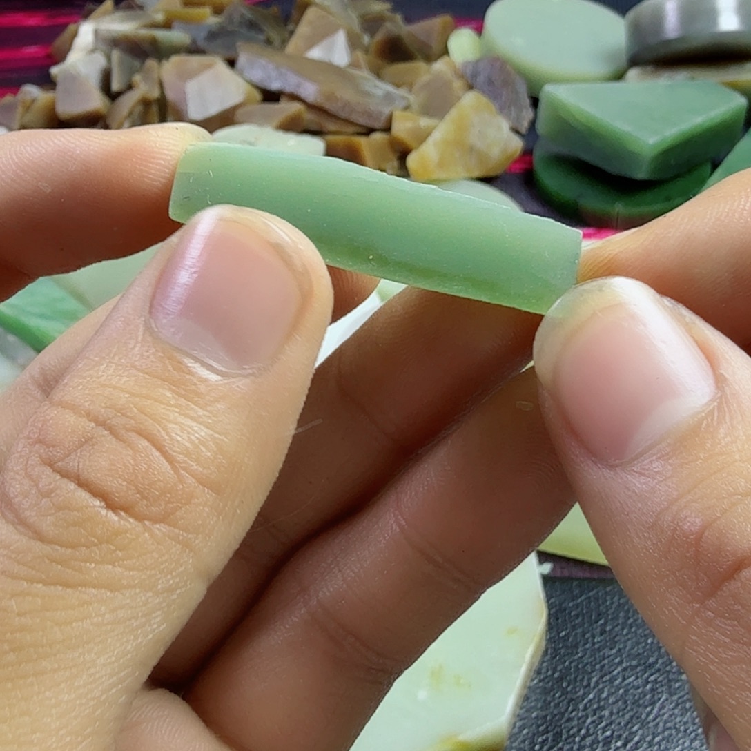 喵***袋和田玉（糖玉）未镶嵌挂件