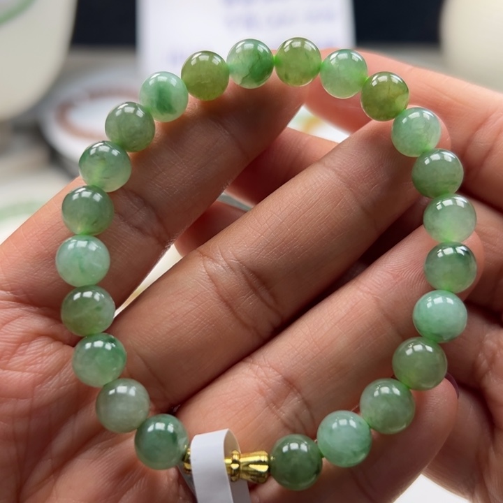 定制翡翠未镶嵌9卡8.0