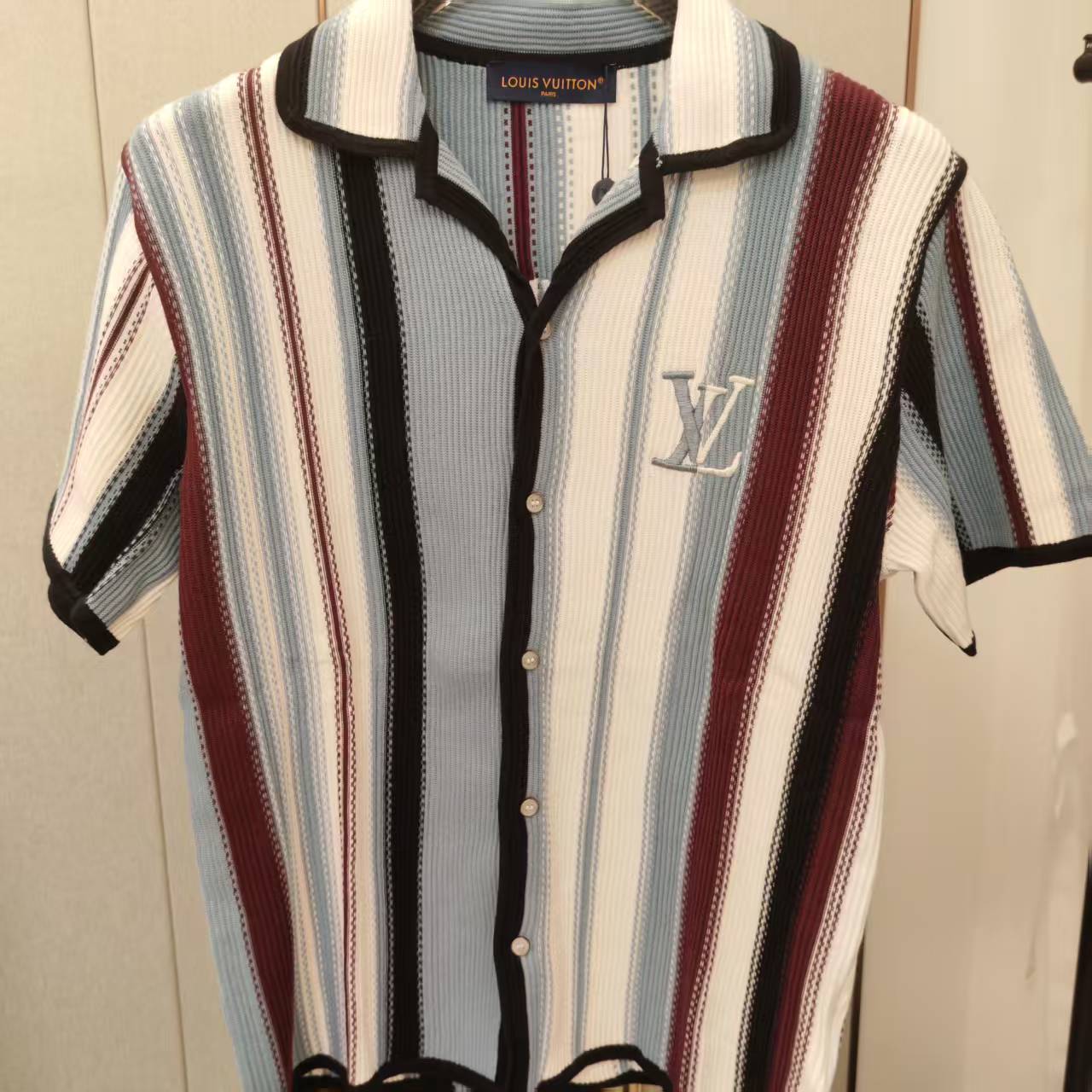 99新 LouisVuitton/路易威登 针织彩色polo衫  389