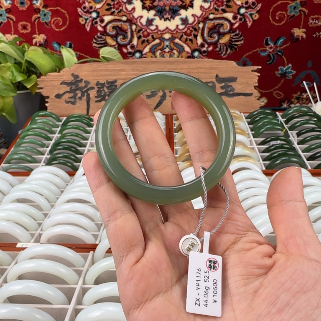 和田玉未镶嵌手镯和田玉青玉手镯