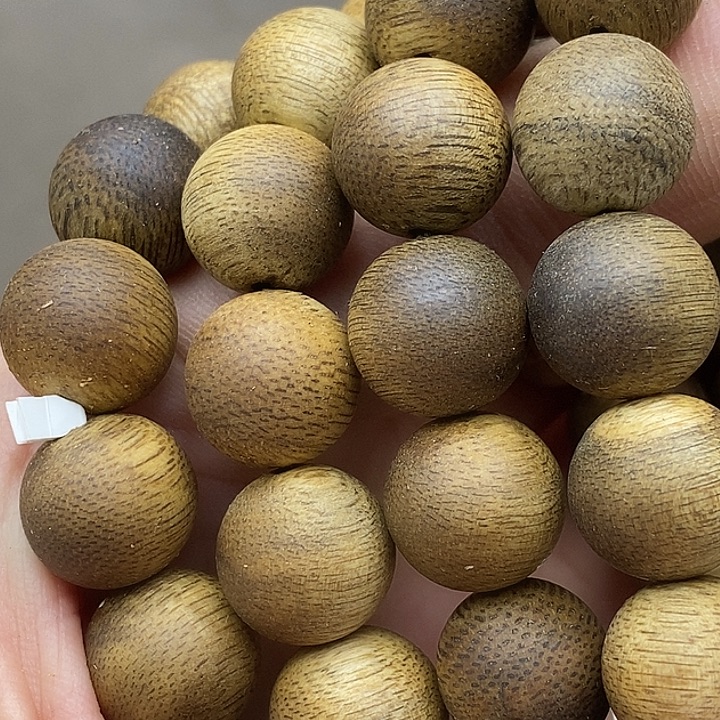 沉香碎屑沉香越南芽庄野生沉水1.2白棋楠1000号