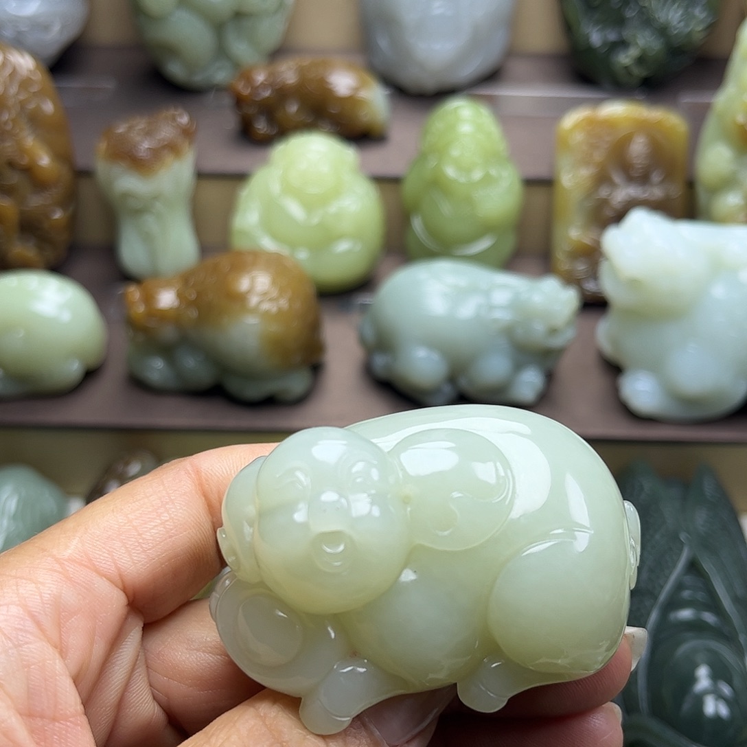 和田玉未镶嵌挂件