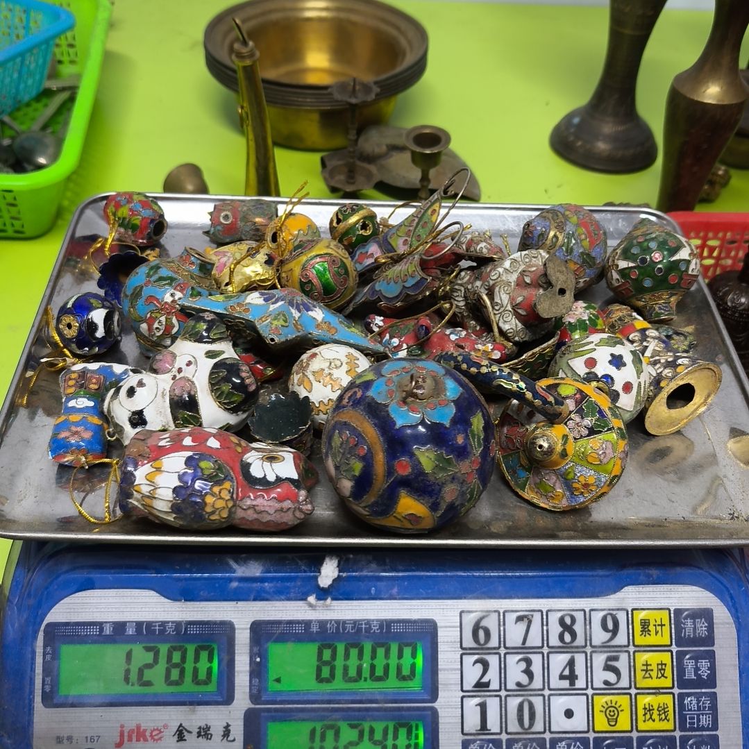 蠢*铜器，978888888888