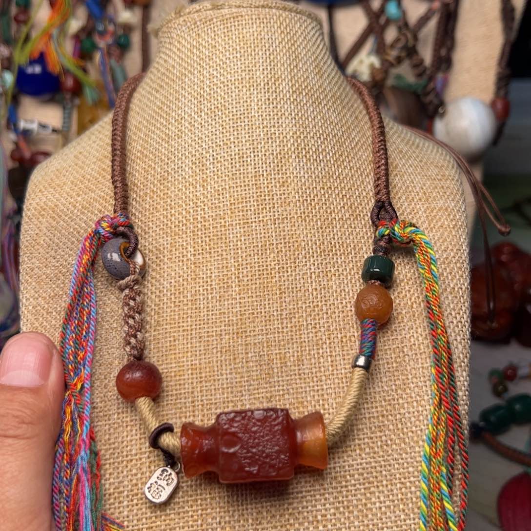 玛瑙/玉髓颈饰未镶嵌