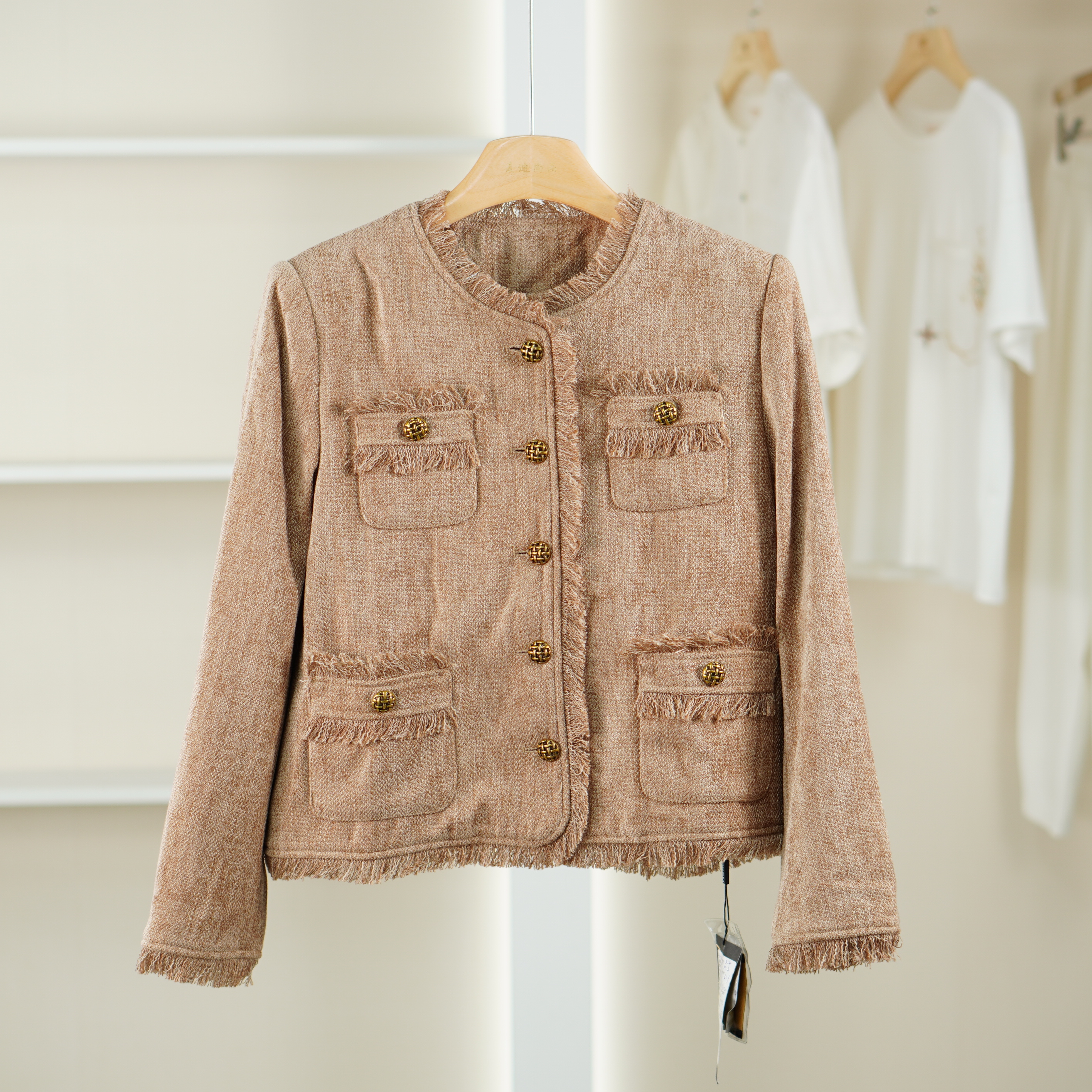 麦迪尚品【遥】51015229 春秋时尚气质小香风口袋外套品牌女装折扣