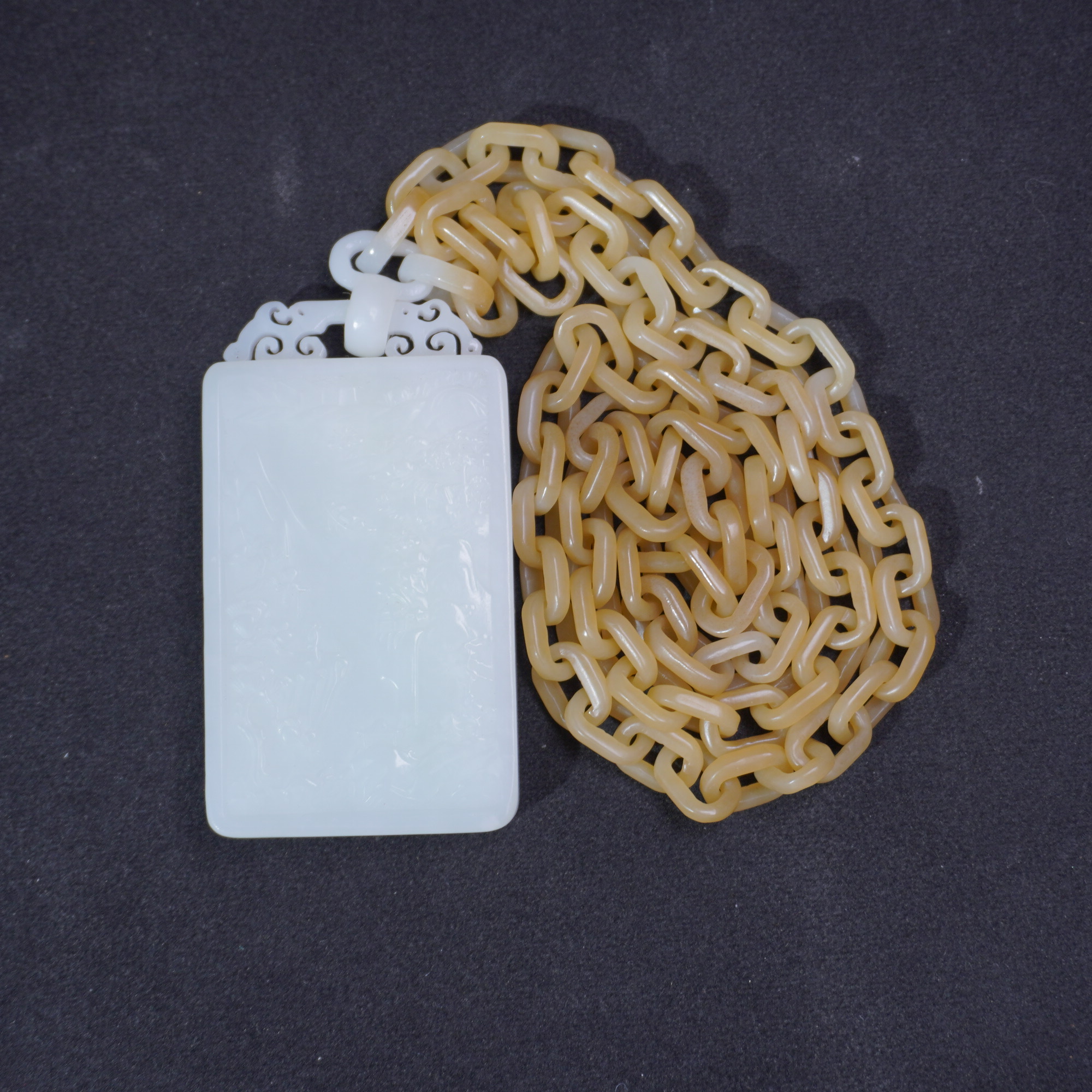 16YN6 清 和田玉项链