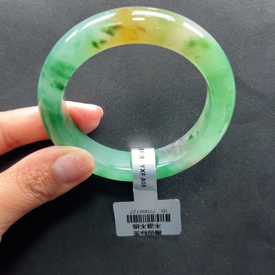 石英质玉未镶嵌手镯+玲玲57