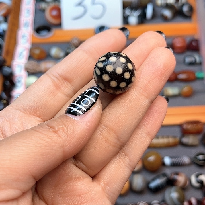 玛瑙/玉髓珠宝半成品未镶嵌豆*