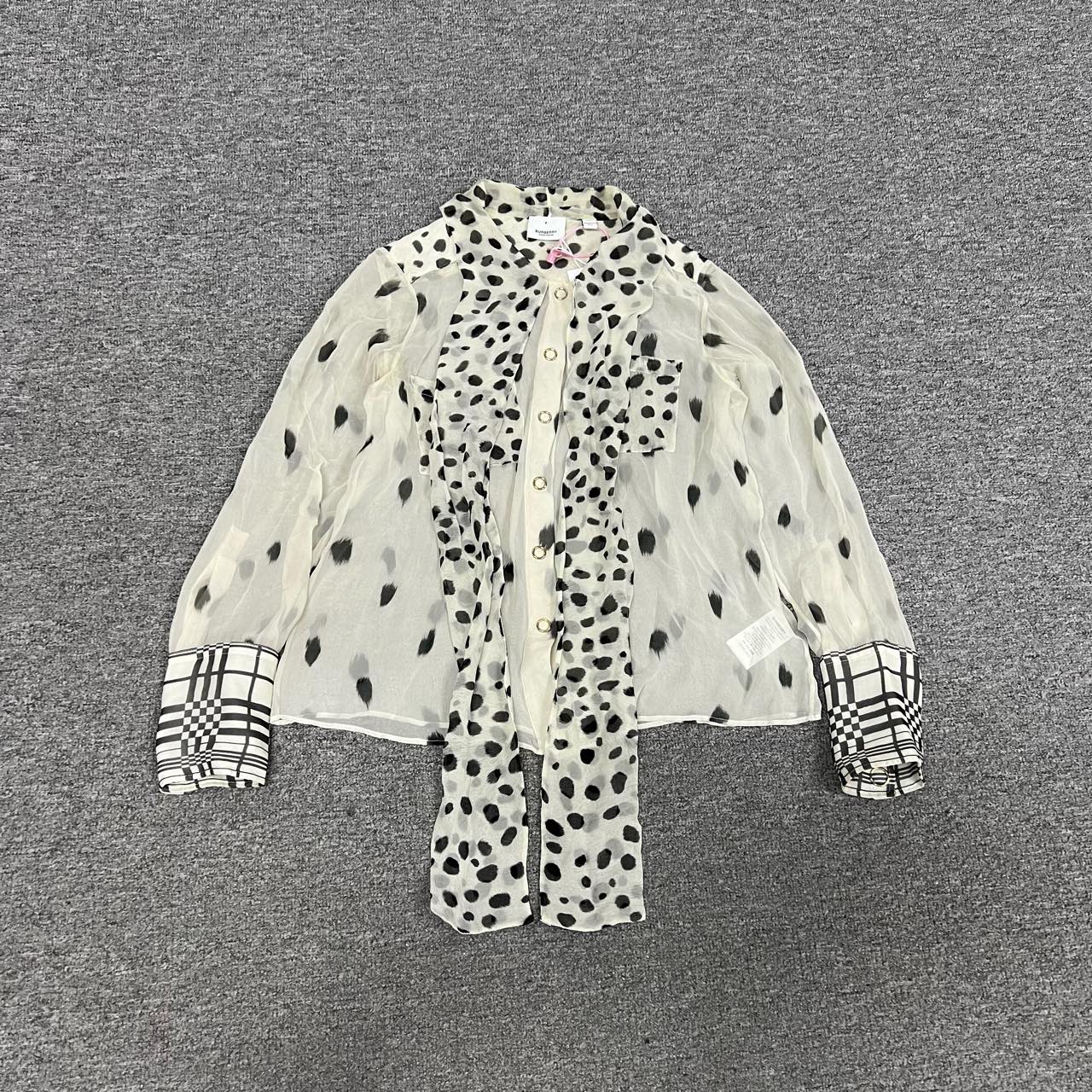 99新 BURBERRY/博柏利 Burberry 桑蚕丝衬衫uk6