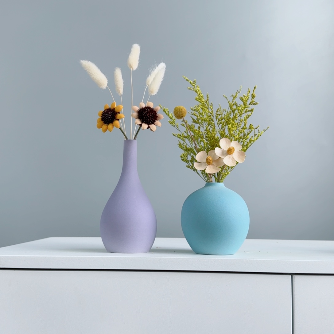 瓷片陶瓷小花瓶含花总高约20-30cm