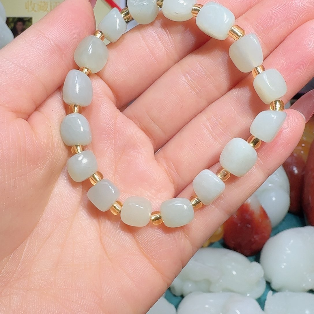 和田玉把件未镶嵌茶**生