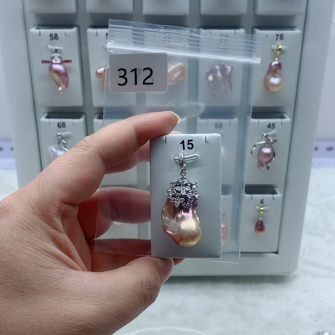 吊坠(不含链)合金淡水珍珠