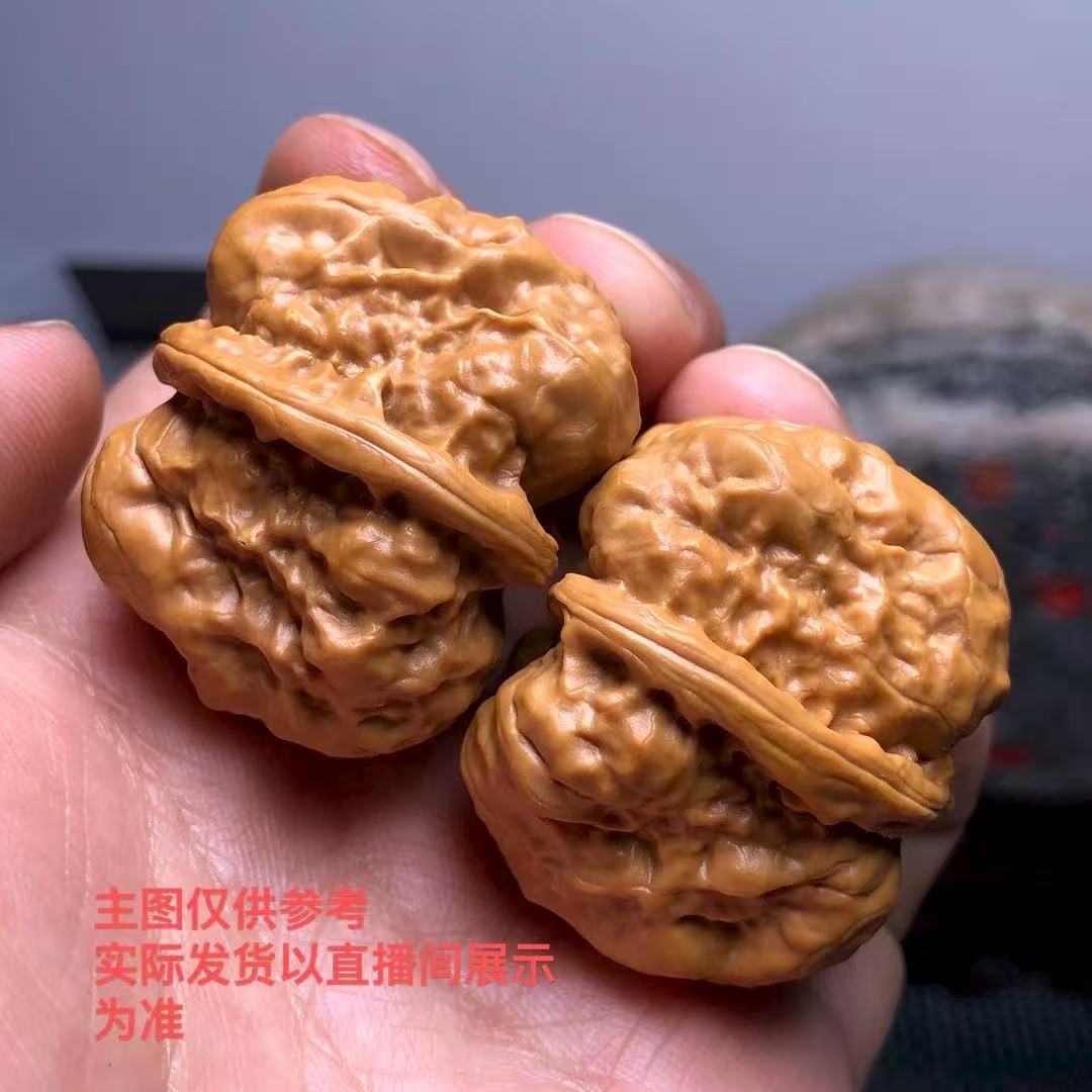延庆老树蛤蟆头文玩核桃金蟾狮子头开背有腿有眼可收藏