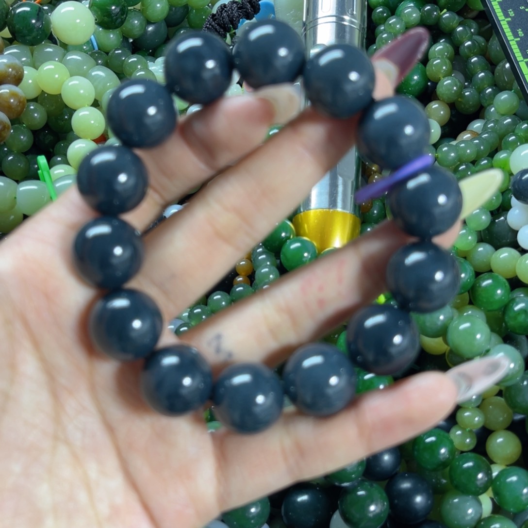 和田玉手链未镶嵌