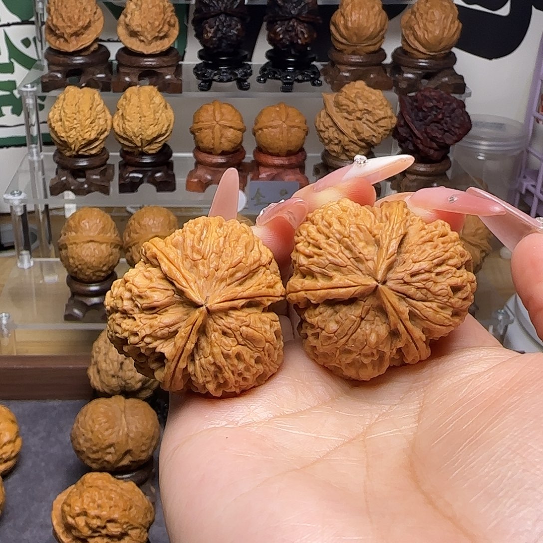 文玩核桃把件9…………36mm