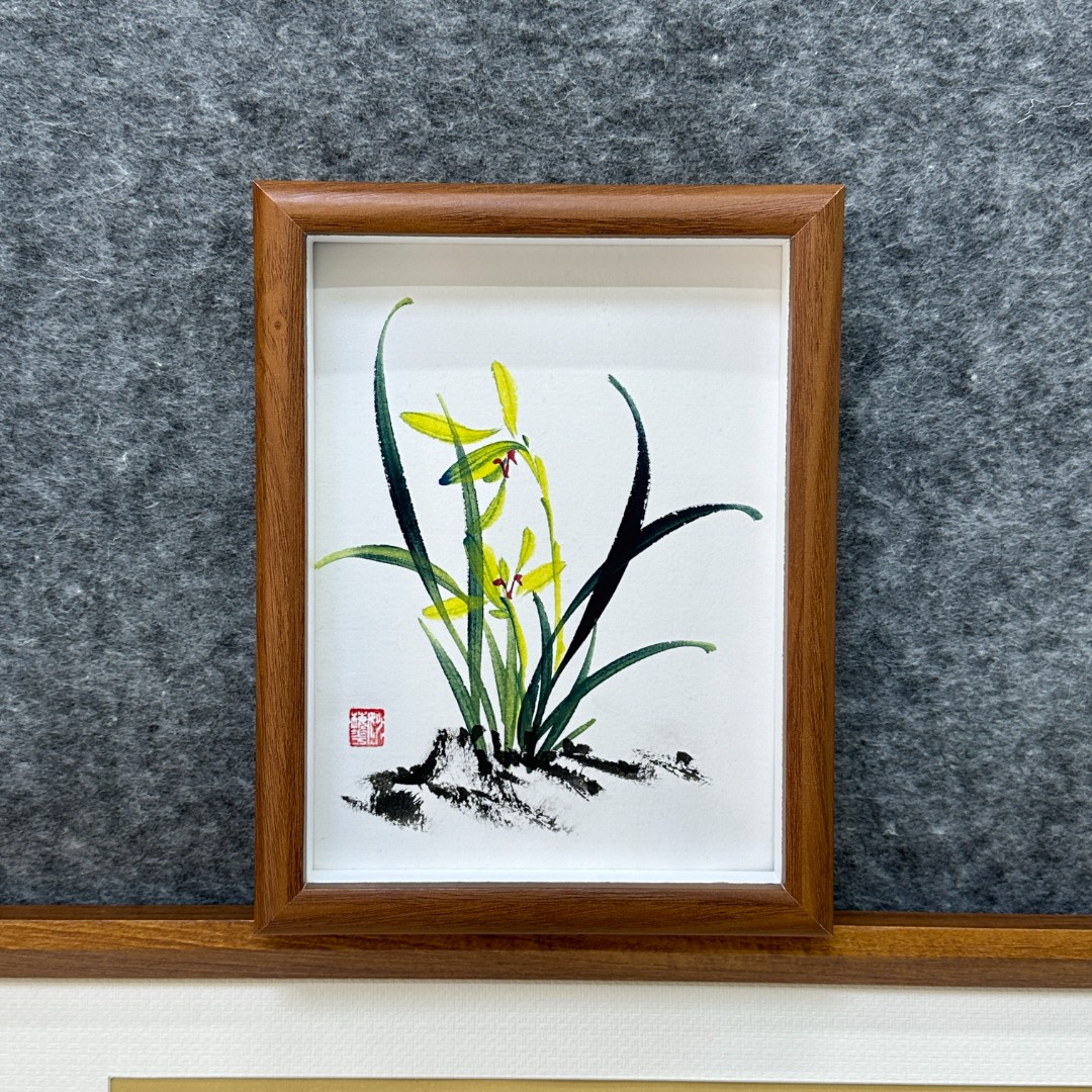 一笔两色立体兰花小摆台