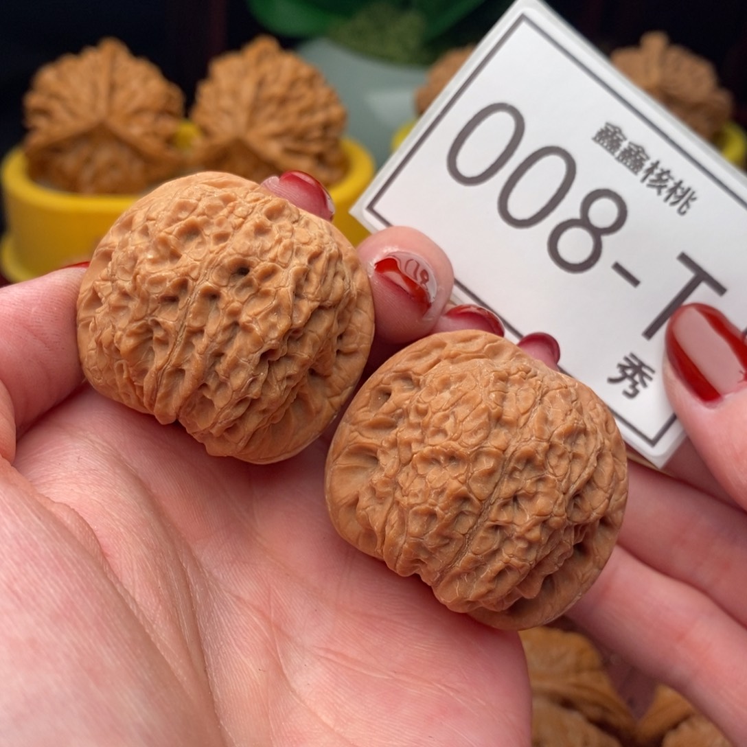 文玩核桃把件血麒麟38