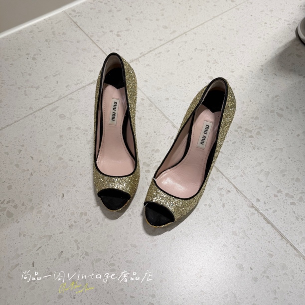 95新 MIU MIU/缪缪 尚品一阁/金色亮片鱼嘴高跟鞋36.5码 跟高12cm