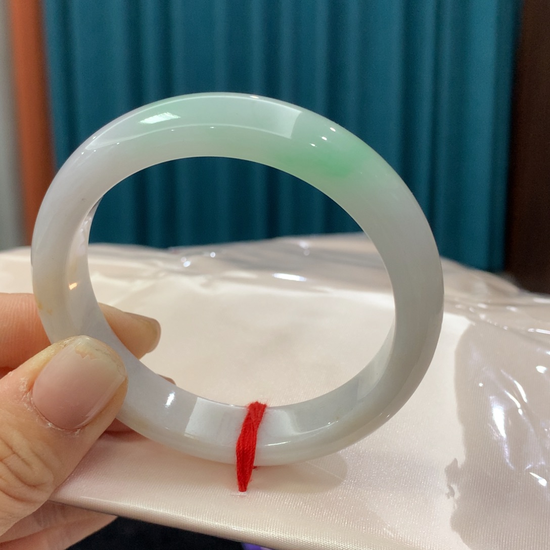 未镶嵌手镯翡翠完美者慎拍 圈口54.3