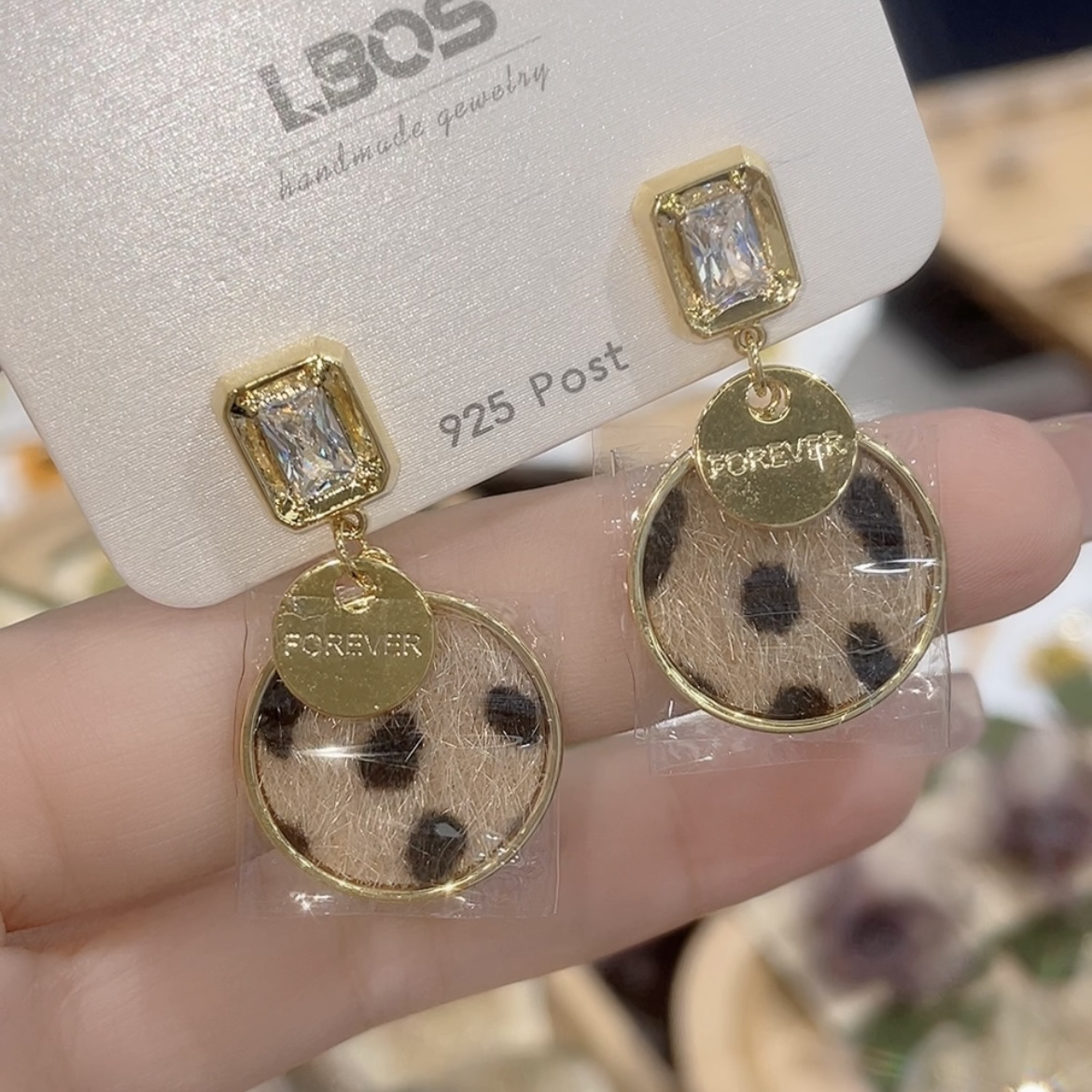 铜合金合成锆石耳饰 豹纹毛绒耳环复古时尚百搭气质小众个性轻奢