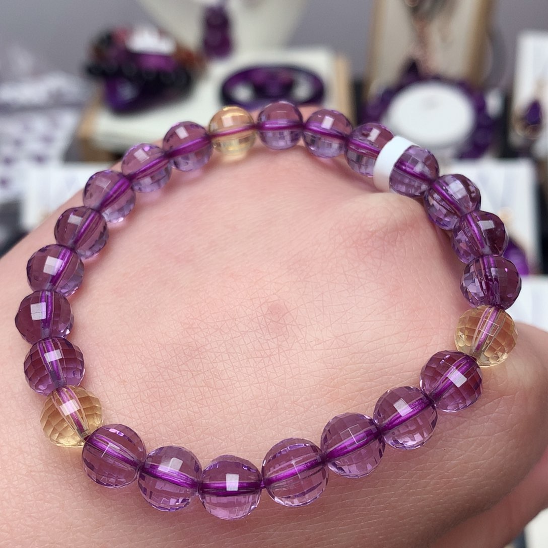 紫晶球形切面手串未镶嵌