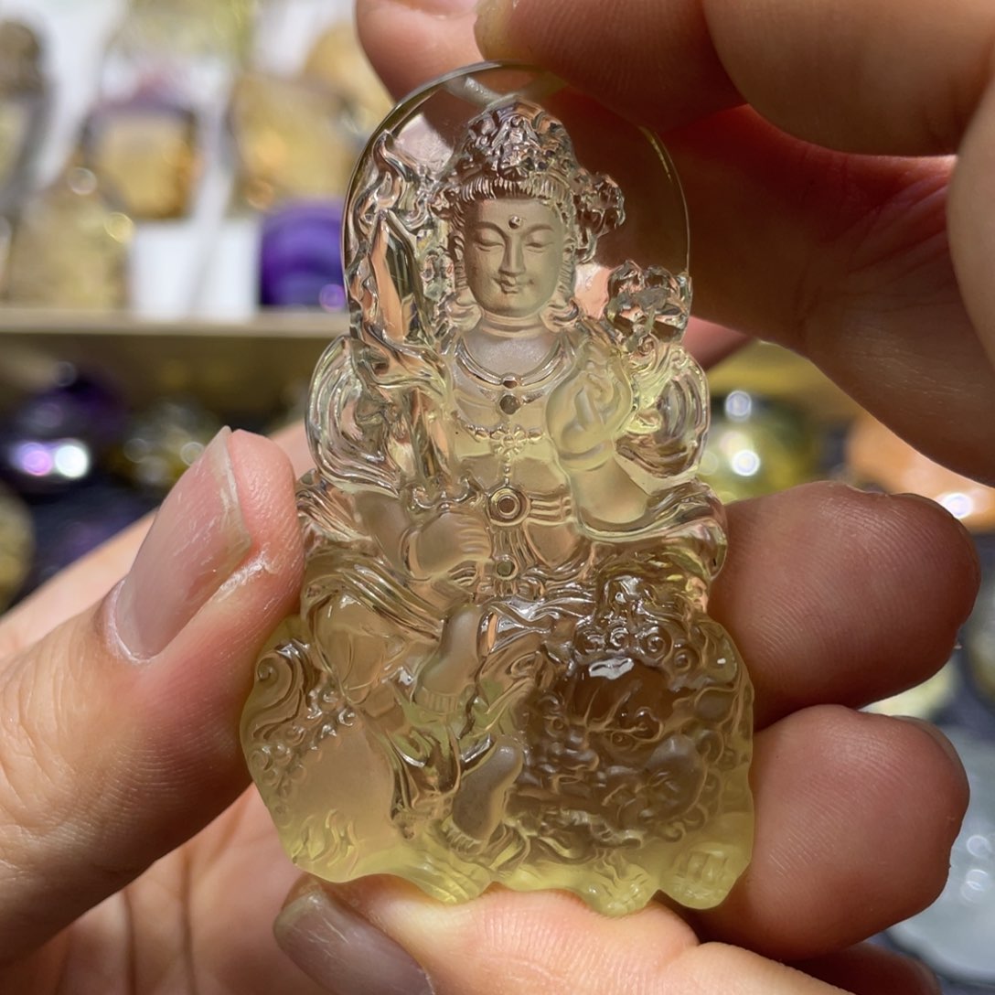 未镶嵌颈饰水晶定制