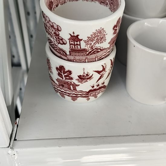 瓷片五厂，七厂各种摆件，瓷片，均有瑕疵！