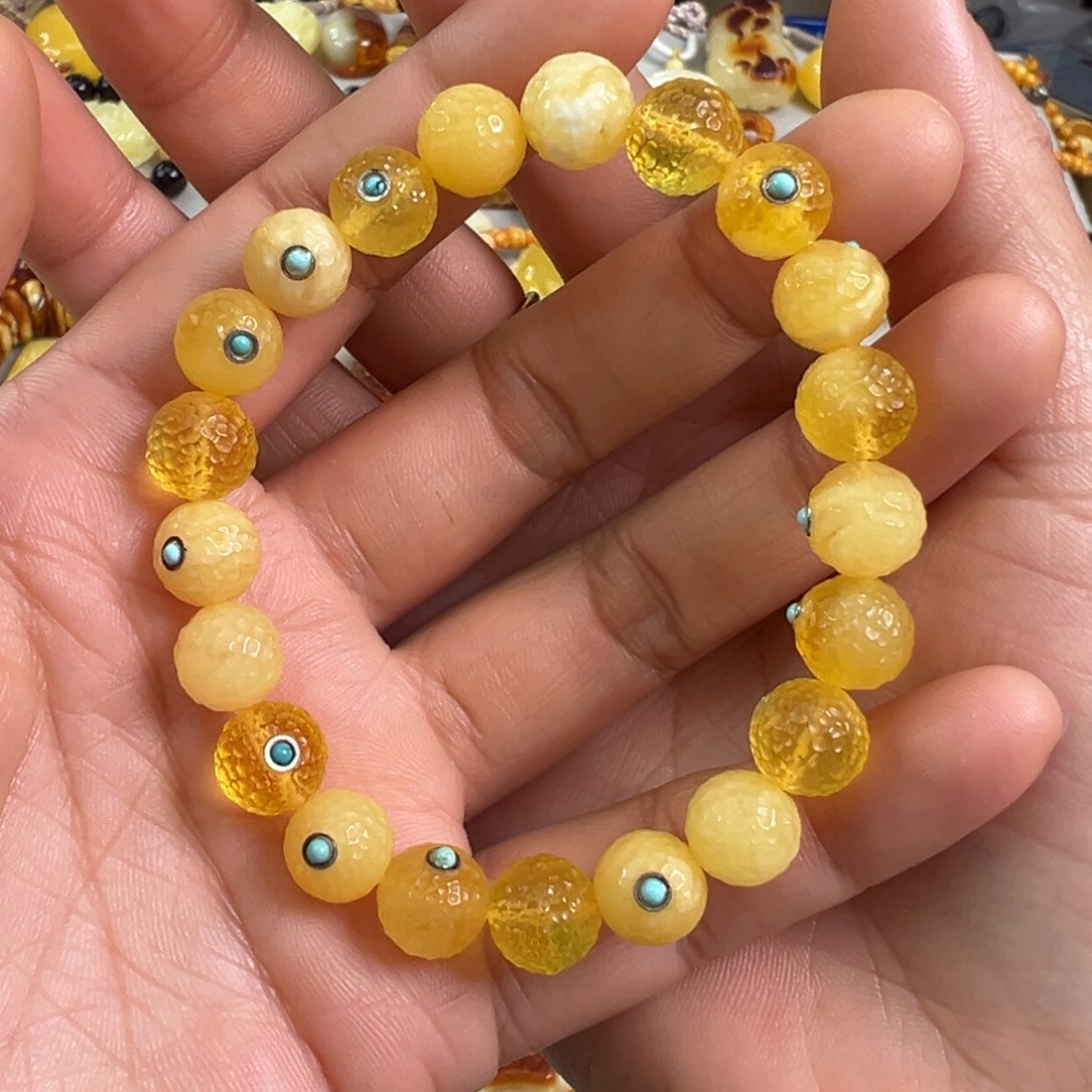 蜜蜡裸石未镶嵌蜜蜡