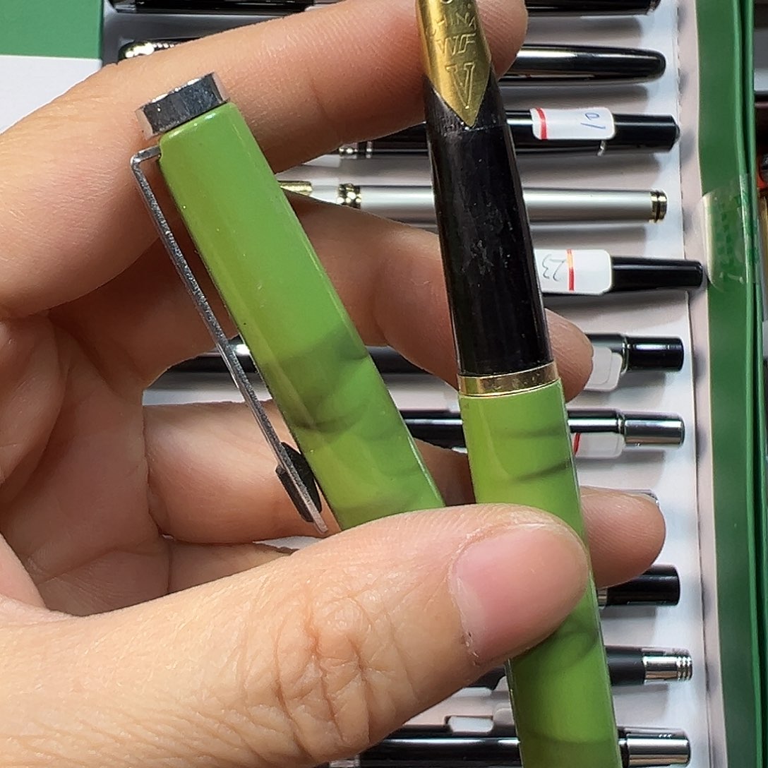 白翎734明尖钢笔