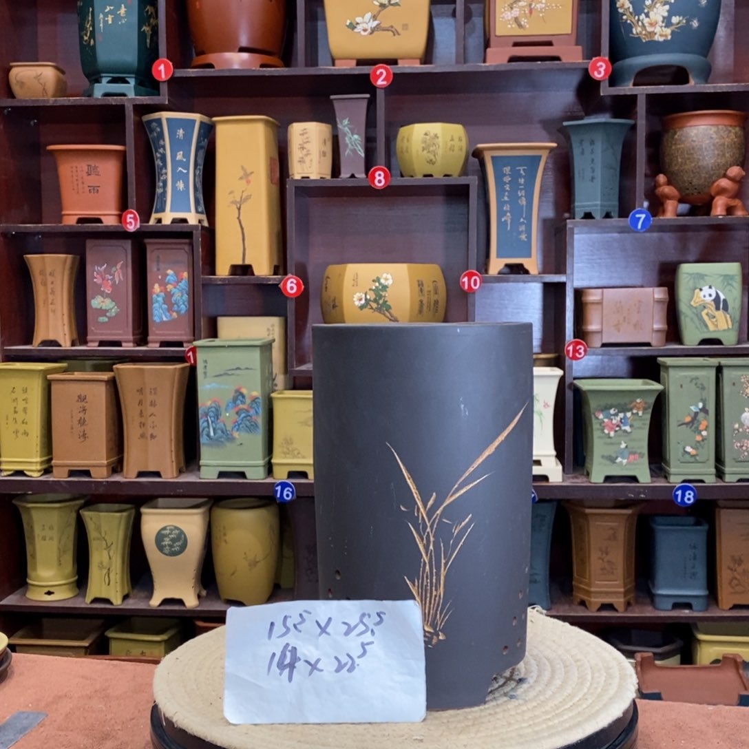 紫砂花盆紫砂花盆