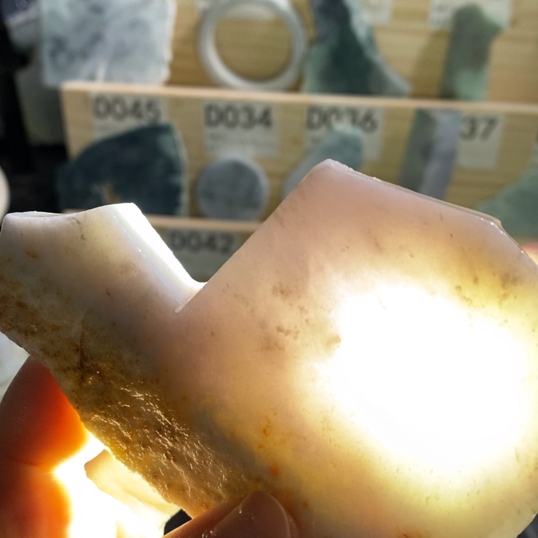 颈饰未镶嵌翡翠天然翡翠