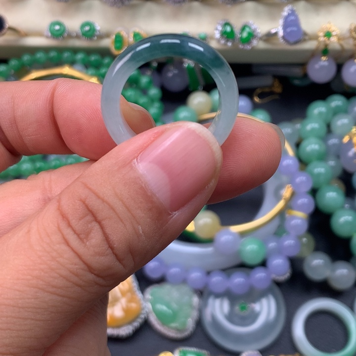 翡翠未镶嵌戒指戒圈