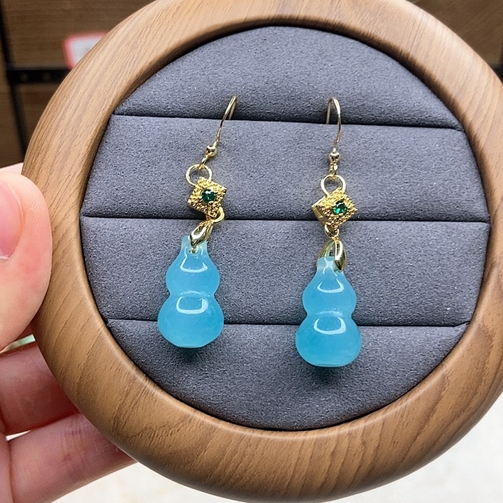 石英质玉耳钉银S925镶嵌