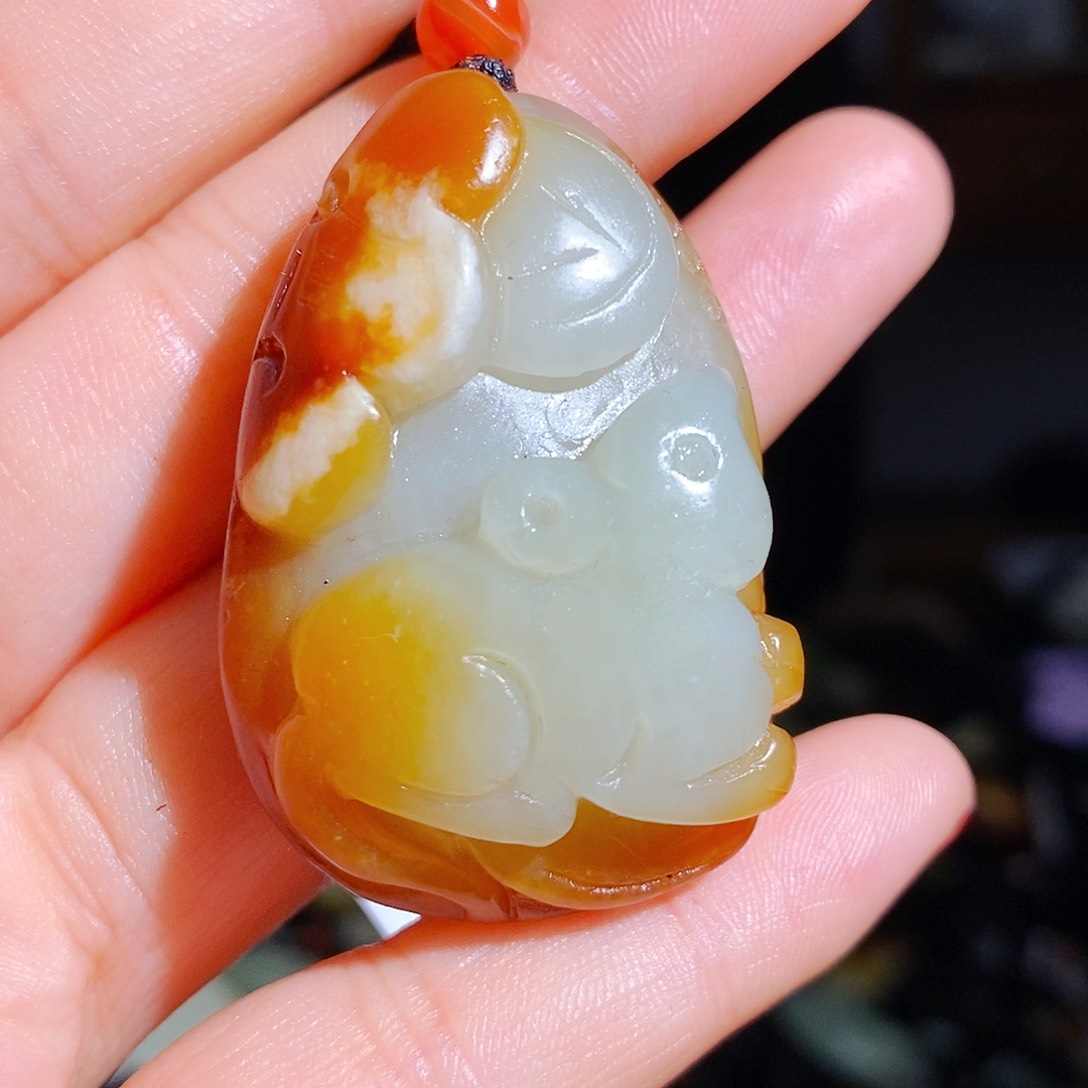 和田玉颈饰未镶嵌