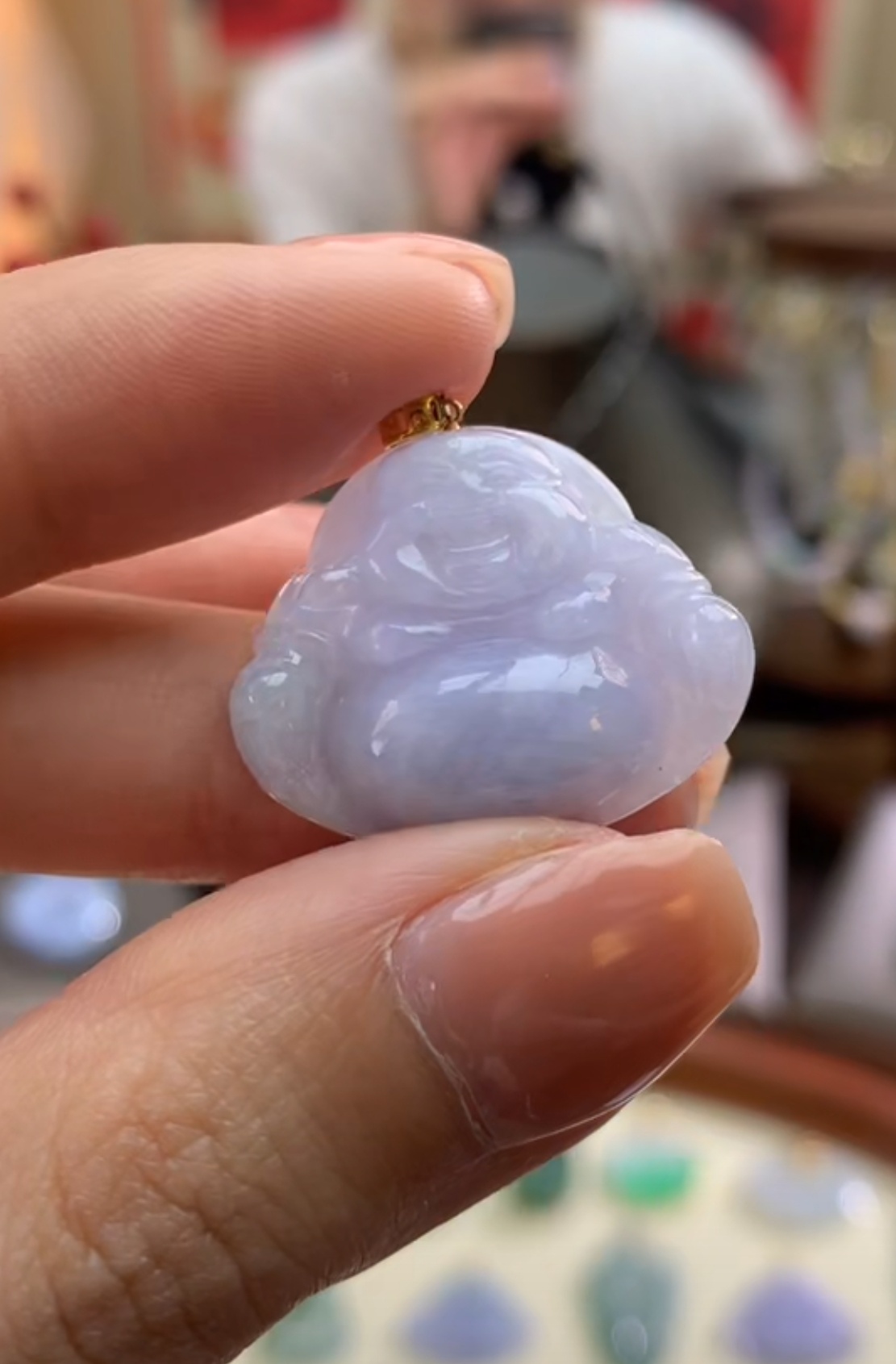 天然A货翡翠吊坠