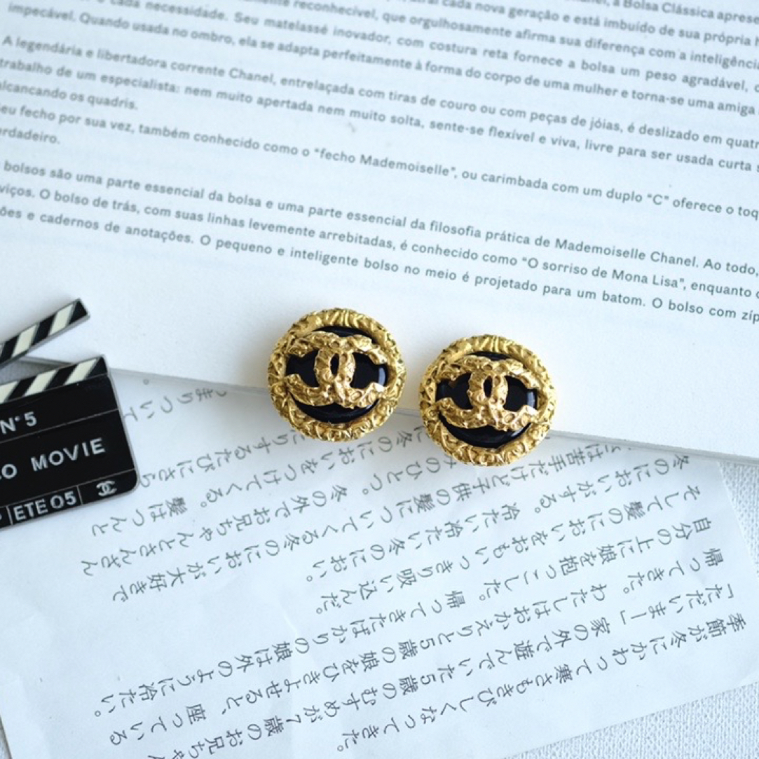 95新 Chanel/香奈儿 泡泡中古Chanel 小号黑金熔岩耳夹