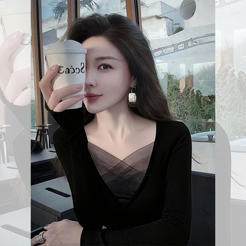 别致独特漂亮黑色网纱小衫内搭长袖t恤打底衫女秋冬洋气百搭上衣