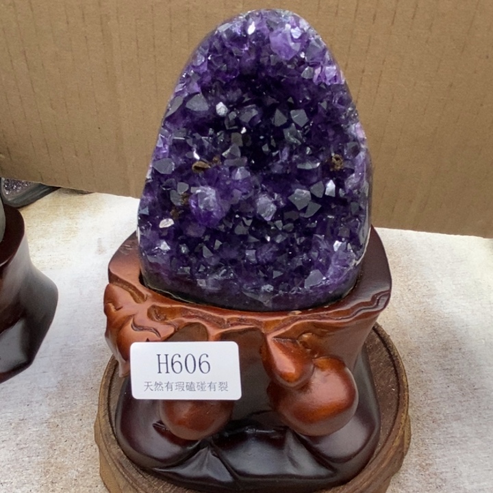 紫晶大型摆件（非配饰）未镶嵌