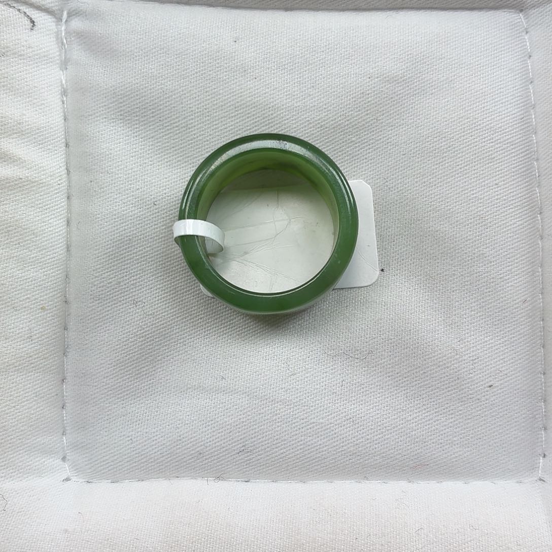 和田玉未镶嵌戒指