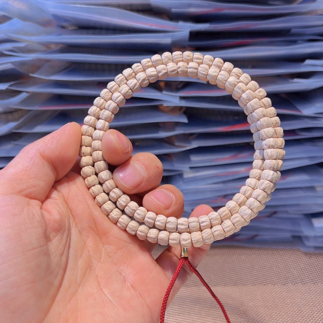 柏香籽/百香籽吊坠新*！