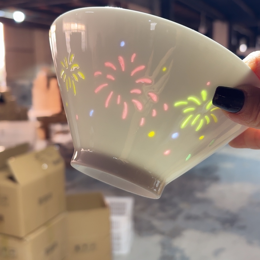 景德镇6英寸烟花两个微瑕