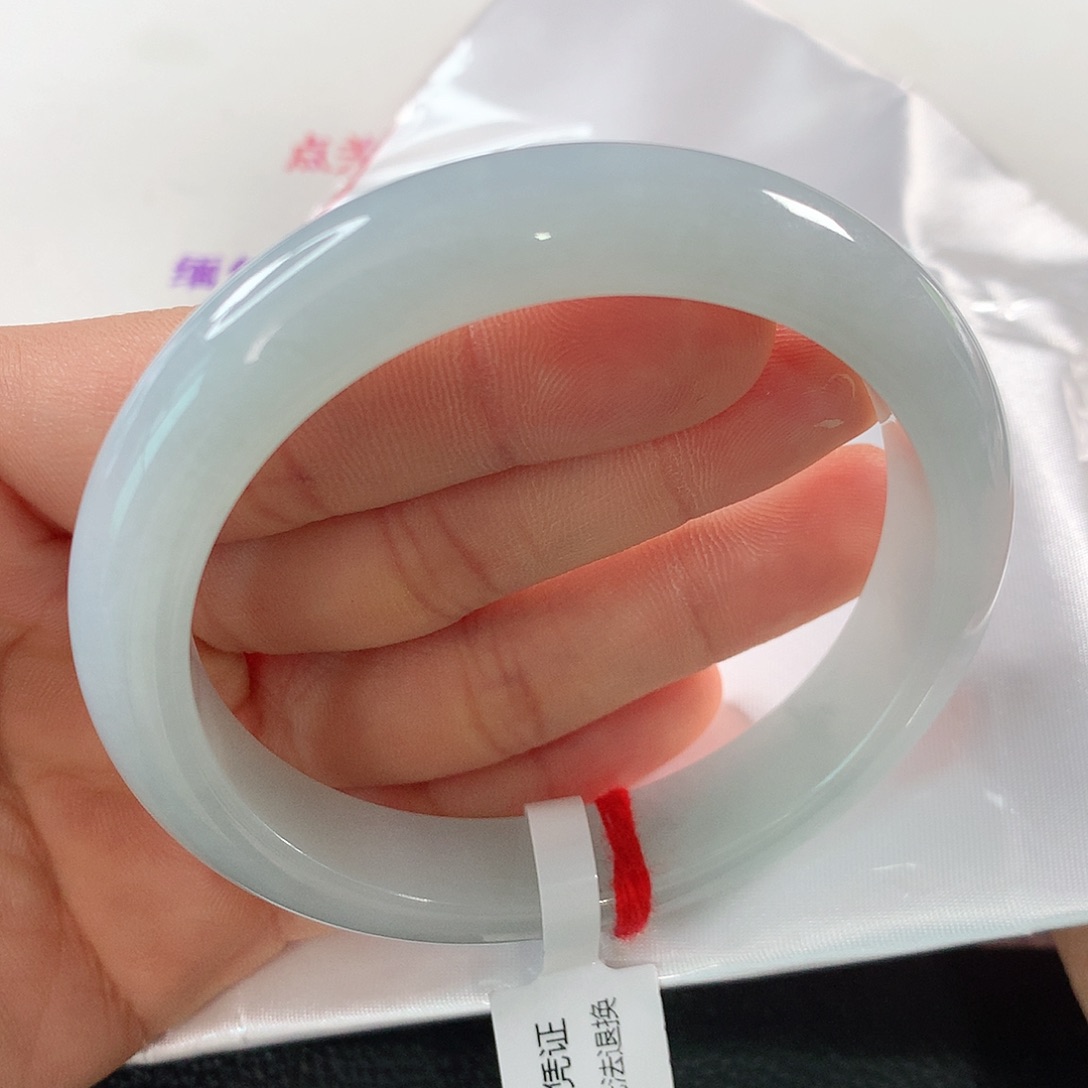 翡翠手镯未镶嵌小**… 正圈