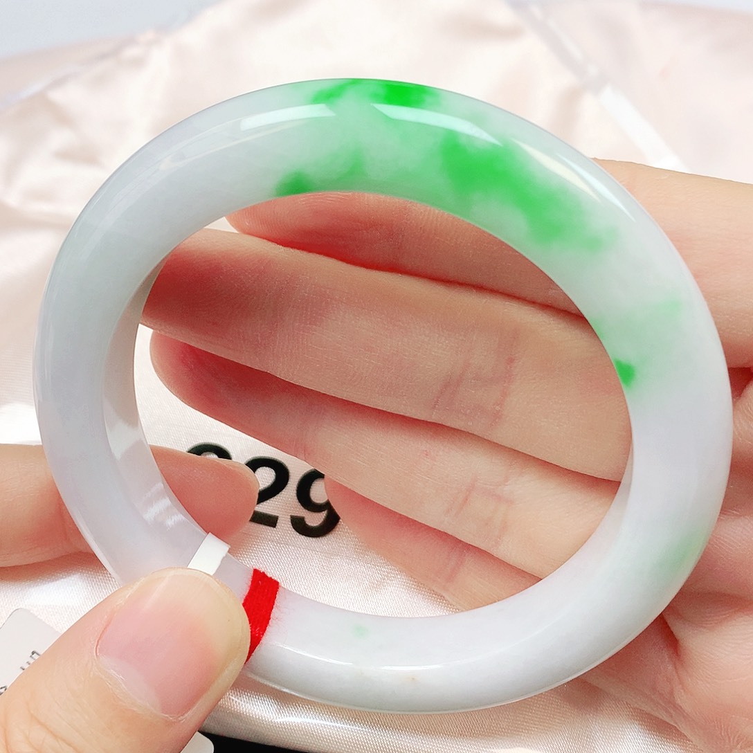 未镶嵌手镯翡翠抖音629