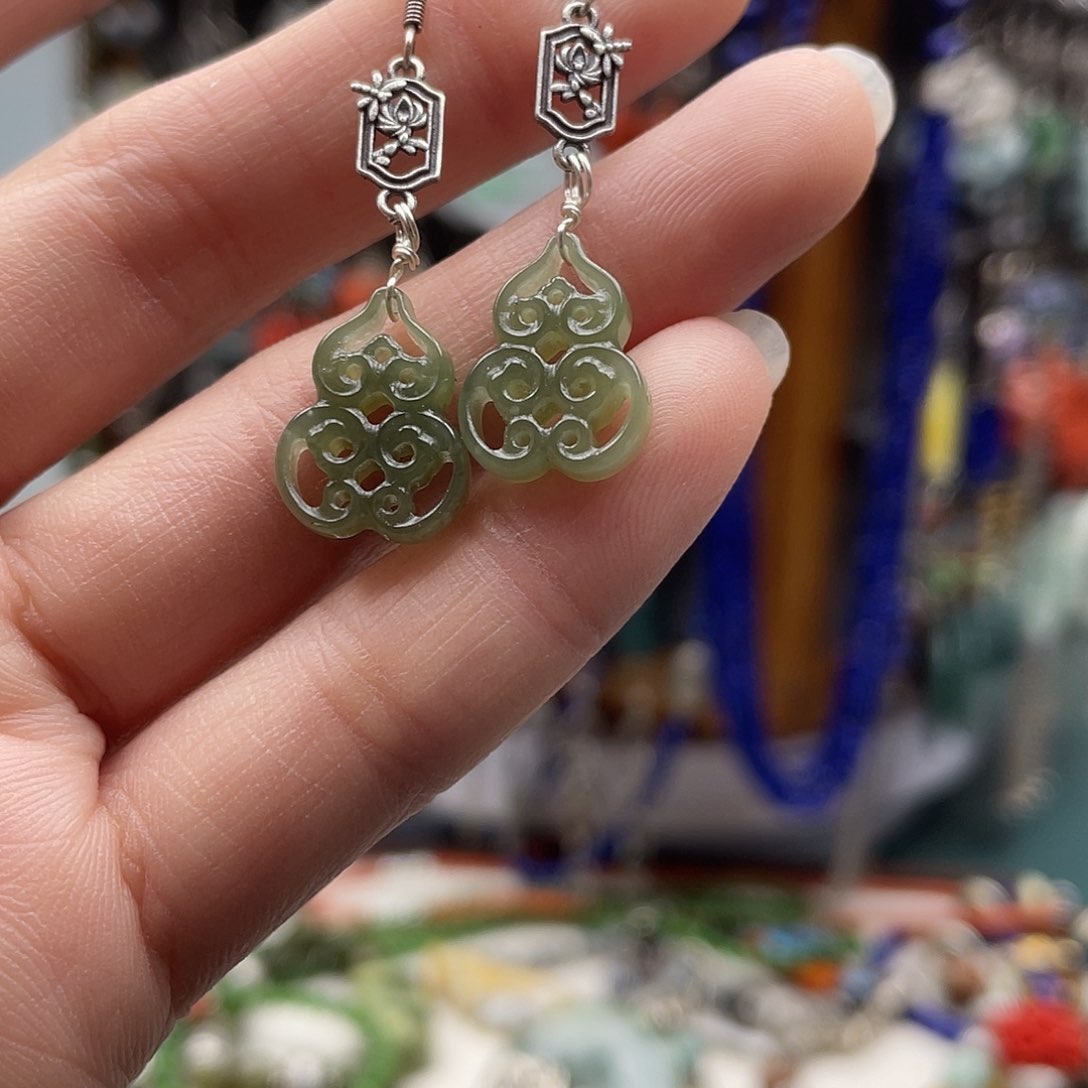 和田玉耳饰银S925镶嵌饰品