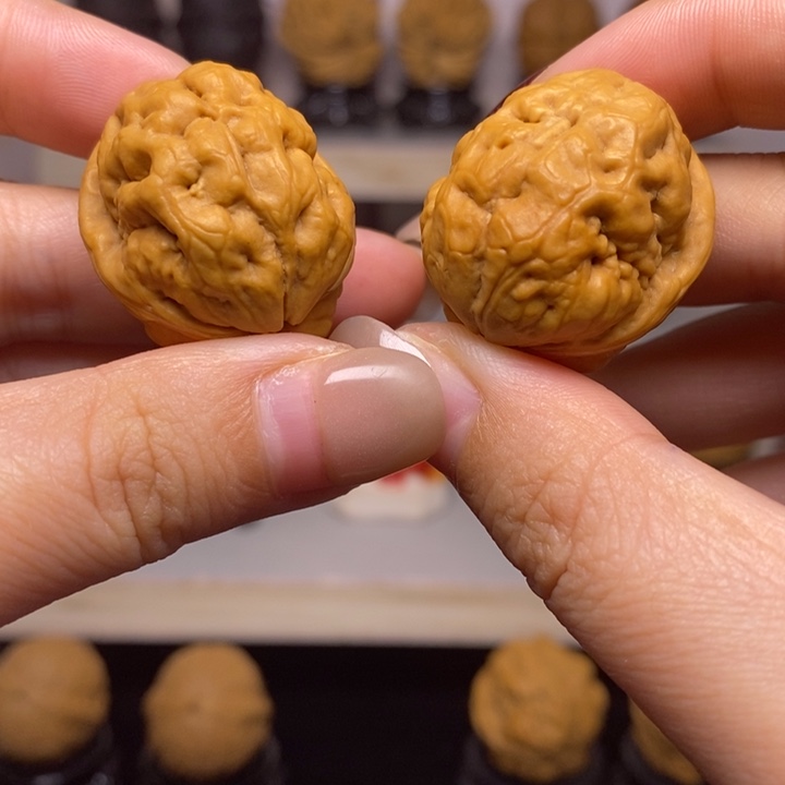 文玩核桃把件12Y—小脑花27尺